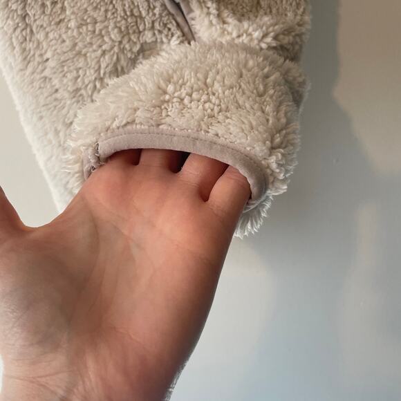 Nike Hooded Sherpa Baby Coverall in Pale Ivory 6M - Picture 7 of 9